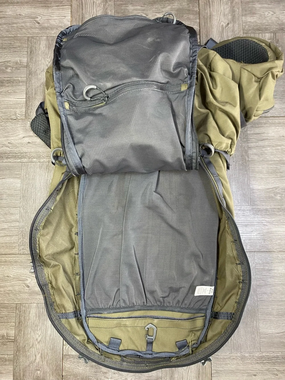 Venture 1800 Olive Green Men's Backpack - Unbranded